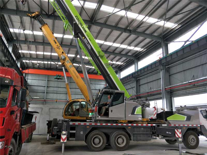 文峰区高空车出租需要注意哪些安全事项？