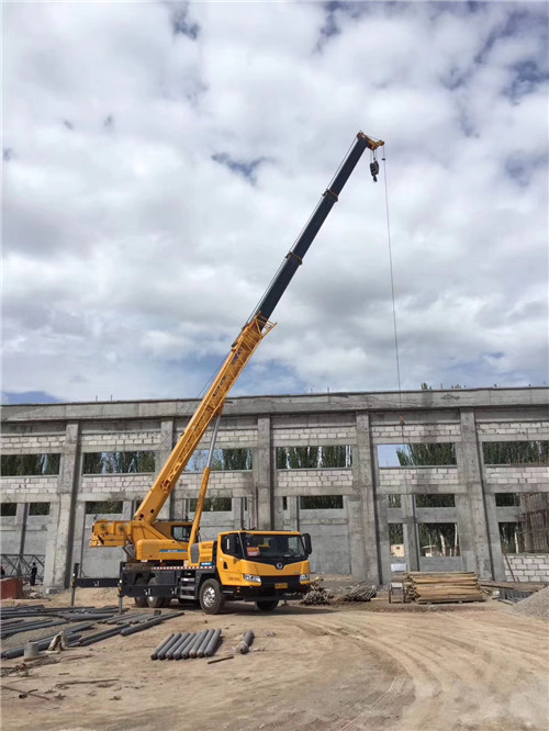 文峰区吊装作业前会做设备检查吗？安全保障措施有哪些？