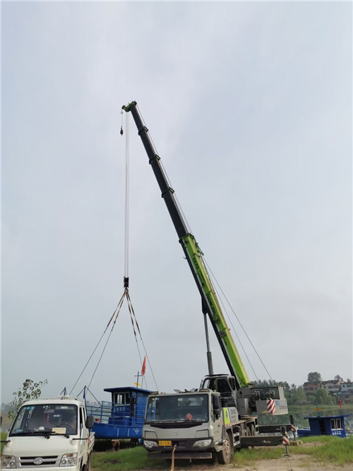 文峰区桥梁建设吊装案例